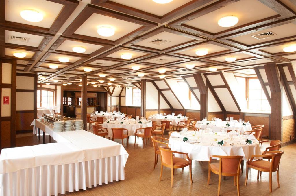 Hotel Restaurant Zur Linde Pattensen Ngoại thất bức ảnh