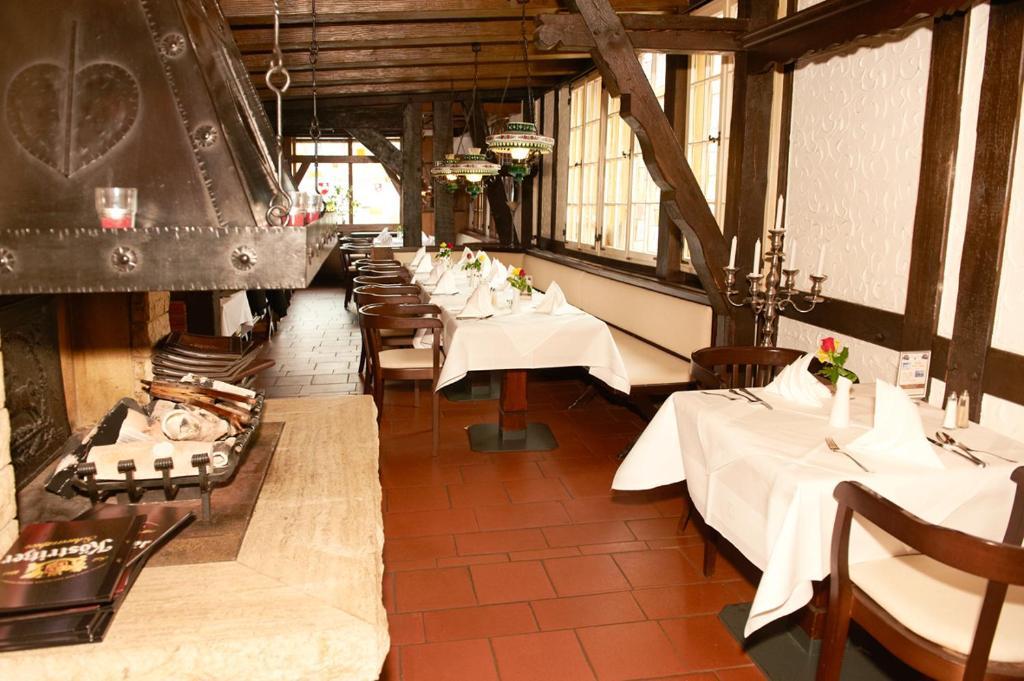 Hotel Restaurant Zur Linde Pattensen Ngoại thất bức ảnh