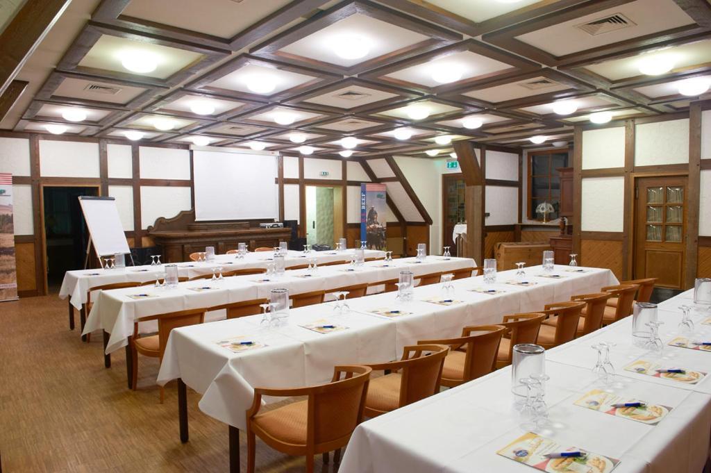 Hotel Restaurant Zur Linde Pattensen Ngoại thất bức ảnh